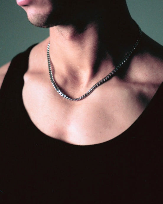 Montana chain