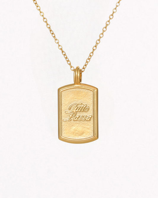 Tutto Passa Necklace Gold