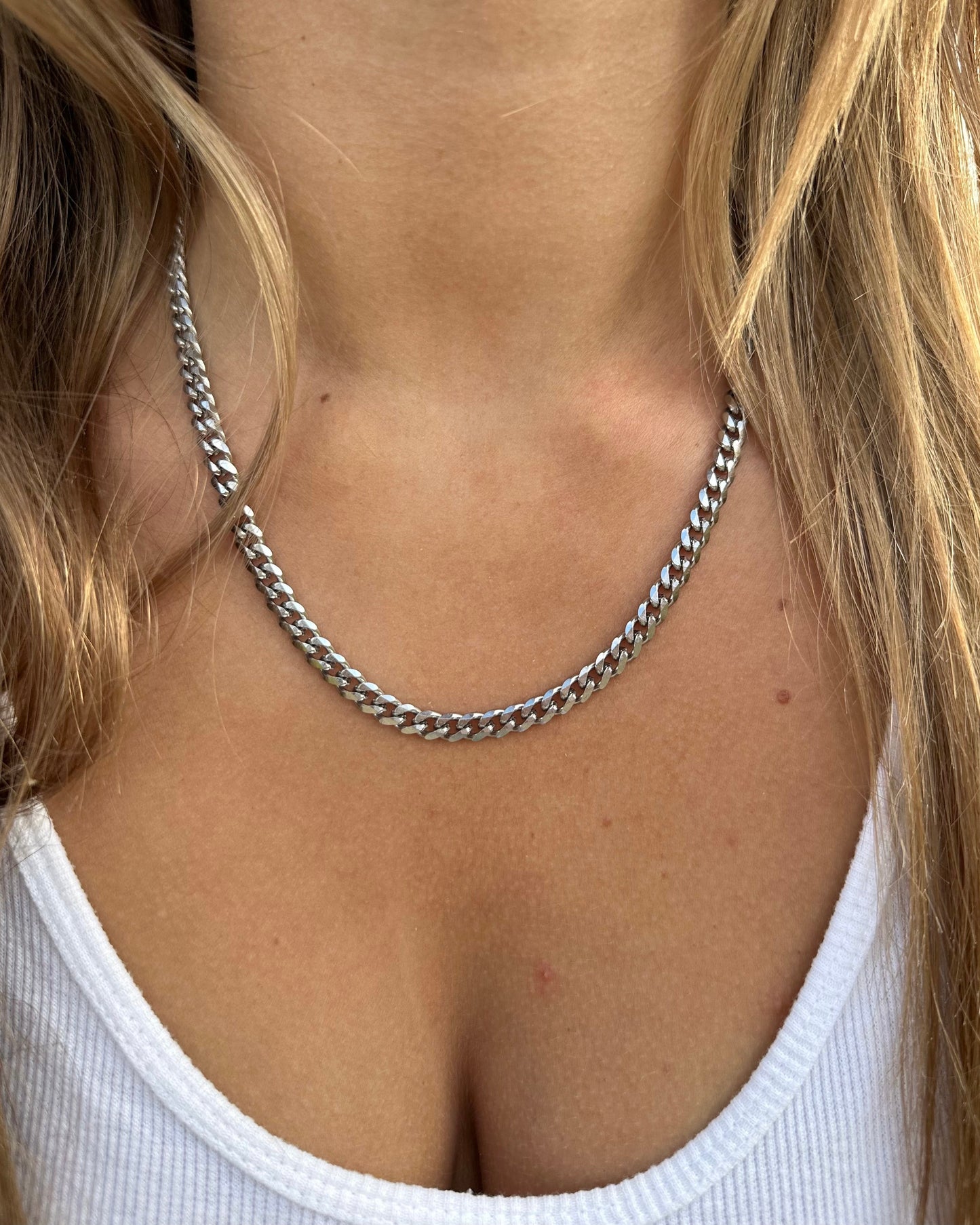 Montana chain